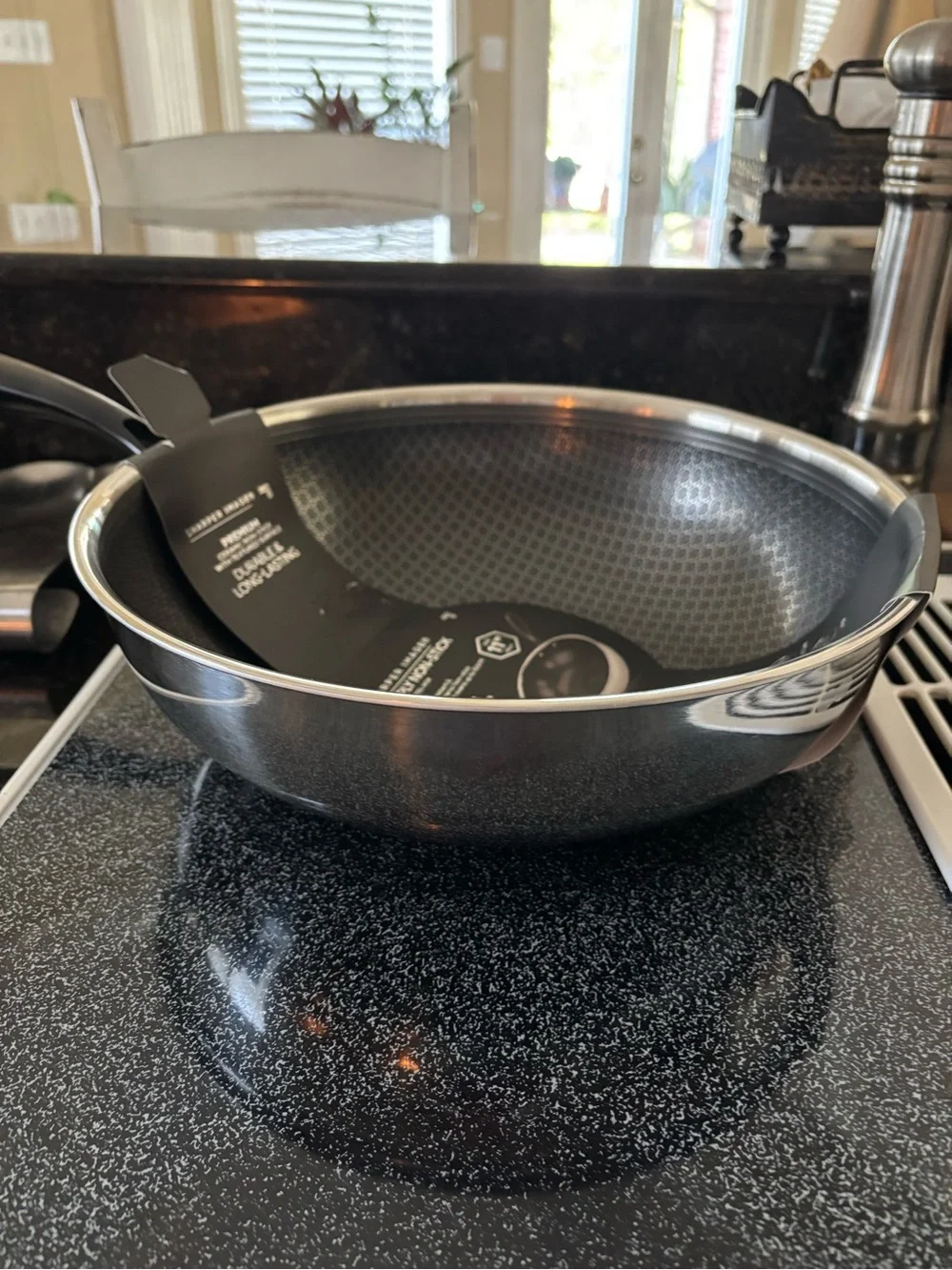New!  Sharper Image 11” Black Tri-Ply Non-Stick Wok/Frying Pan
